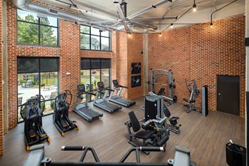 24/7 Fitness and strengthening center